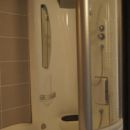 Hotel Bouillon 3* بوالون