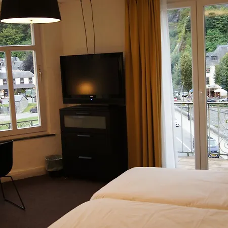 Hotel Bouillon 酒店 3*