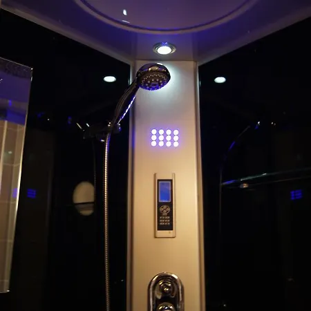 Hotel Bouillon 酒店 布永