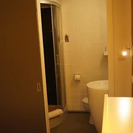 فندق Hotel Bouillon