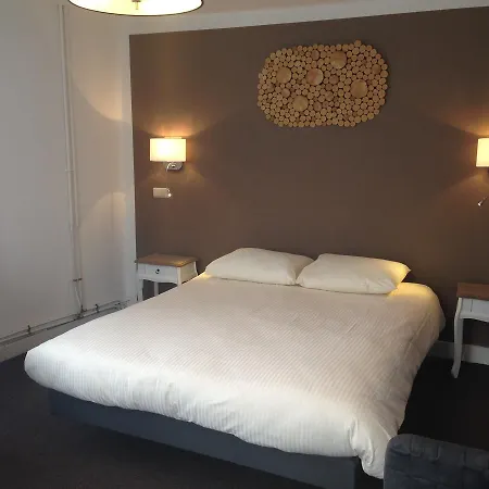 فندق Hotel Bouillon 3*