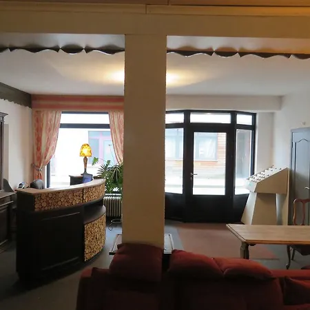 Hotel Bouillon 3* 布永