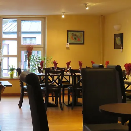 فندق Hotel Bouillon