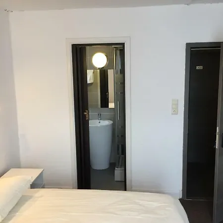 Hotel Bouillon 酒店 3*
