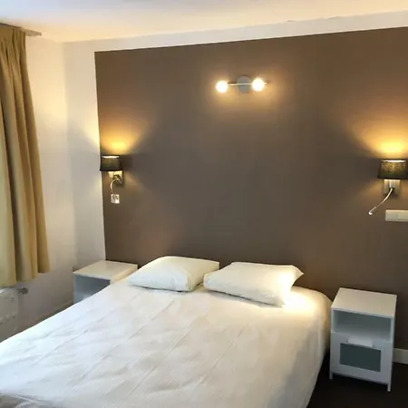 Hotel Bouillon 酒店 布永